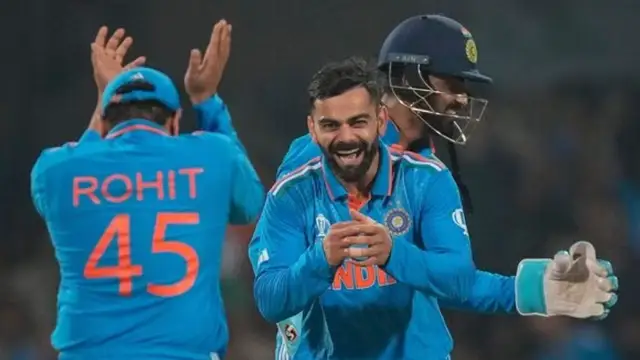 மேக்ஸ்வெல்லை கூட அவுட் பண்ணலாம்.. ஆனால் இவருக்கு எதிரா வாய்ப்பே இல்லை – வாசிம் அக்ரம் புகழாரம்.