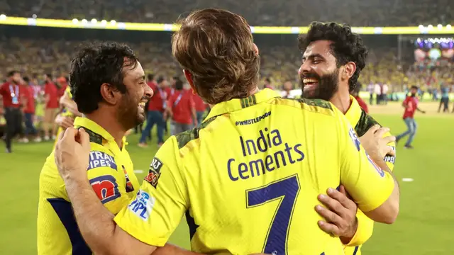 ஐபிஎல் வெற்றிக்கு பிறகு ஹோட்டலில் குத்தாட்டம் போட்ட தீபக் சஹார் – வீடியோ உள்ளே.