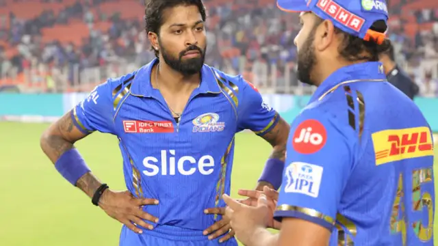 இந்த ஐபிஎல்லுக்கு பிறகு ரோஹித் சிஎஸ்கேவின்  கேப்டனாக போகிறார் – மைக்கேல் வாகன்