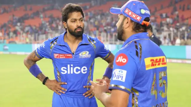 எப்பா முடியல.. ரோஹித் சர்மாவின் உதவியை நாடிய ஹர்திக் பாண்டியா – என்ன நடந்தது தெரியுமா?