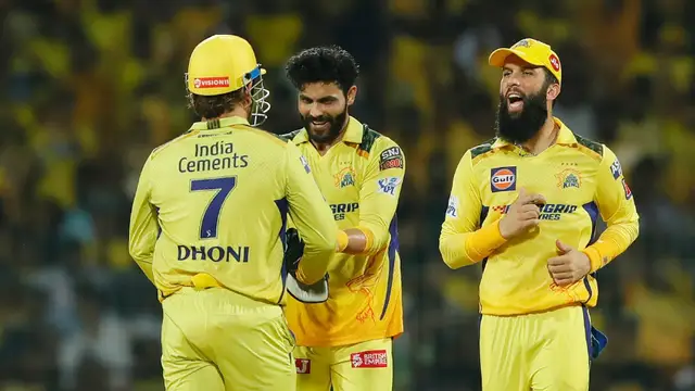 இவர்களுக்கு தெரிகிறது ஆனால் சில ரசிகர்களுக்கு தெரியவில்லை – ரவீந்திர ஜடேஜாவின் ட்விட்டர் பதிவு.