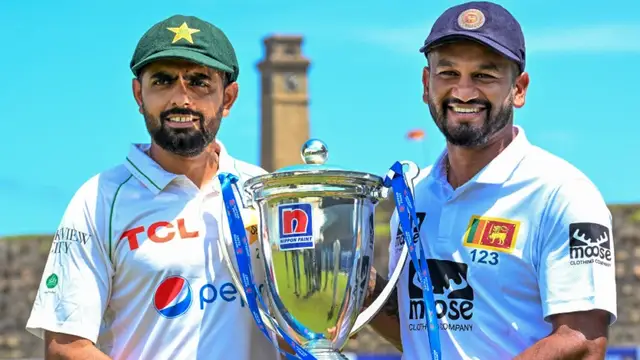 என்னங்க இது.. பாபர் அசாமுக்கு கொடுத்த காசோலையில் குளறுபடி – நடந்தது என்ன?