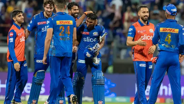 எங்களுக்கு மற்றொரு பொல்லார்ட் கிடைத்து விட்டார் – ஐபிஎல் 1000வது போட்டிக்கும் பிறகு ரோஹித் பேட்டி.